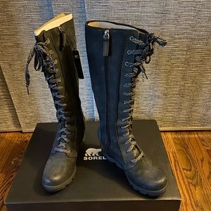 Sorel lace up boots